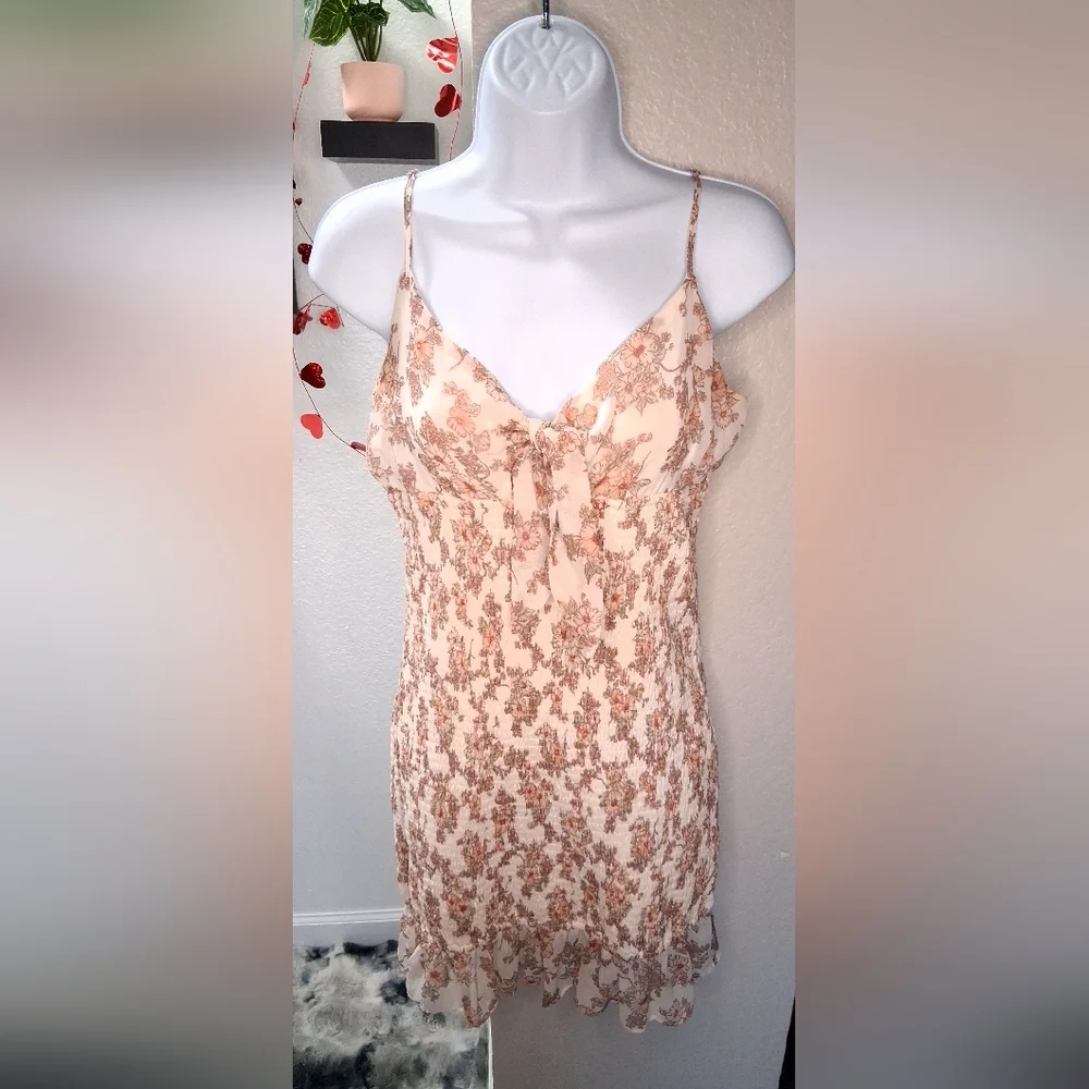 Floral Tie-Front Mini Dress - Picture 5 of 16